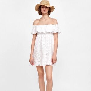ZARA DRESS WITH CUTWORK MINI WHITE LACE BRODERIE
ANGLAISE Dress